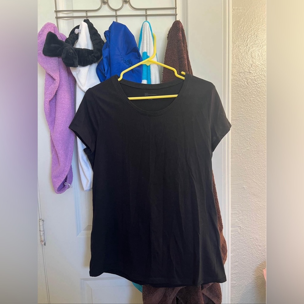 Black T-shirt